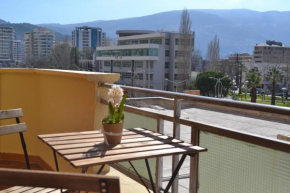 Central 5 Bedrooms Apartment in Vlorë